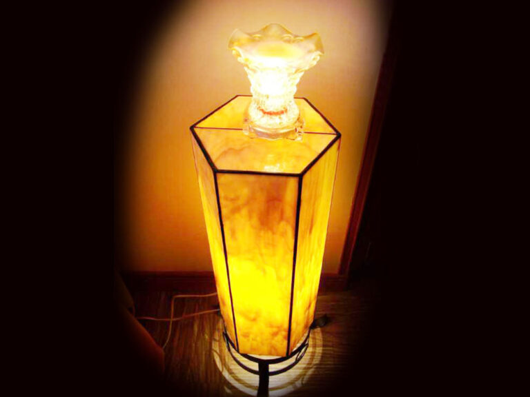 Tiffany table Lamps